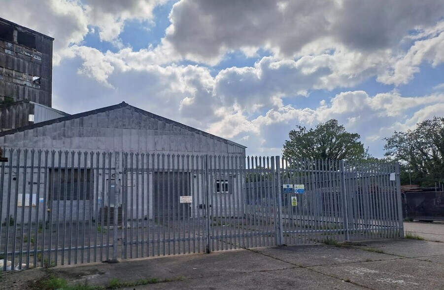 Shoreham Rd, Upper Beeding en alquiler - Foto del edificio - Imagen 3 de 5