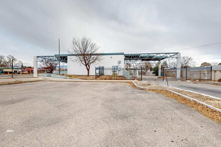 6410 Gibson Blvd SE, Albuquerque, NM en venta - Foto del edificio - Imagen 3 de 44