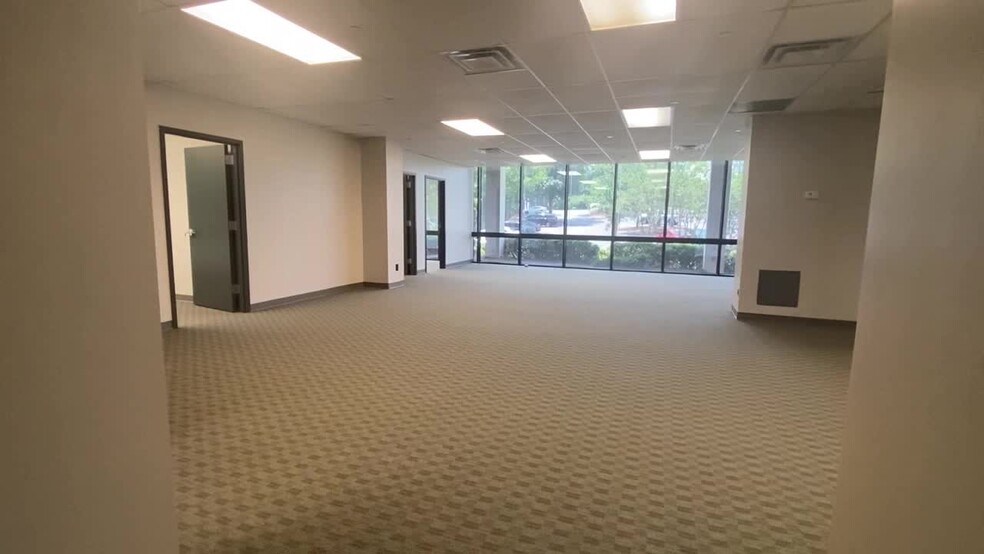 600 Beacon Pkwy W, Birmingham, AL en alquiler - Vídeo de anuncio comercial - Imagen 2 de 32