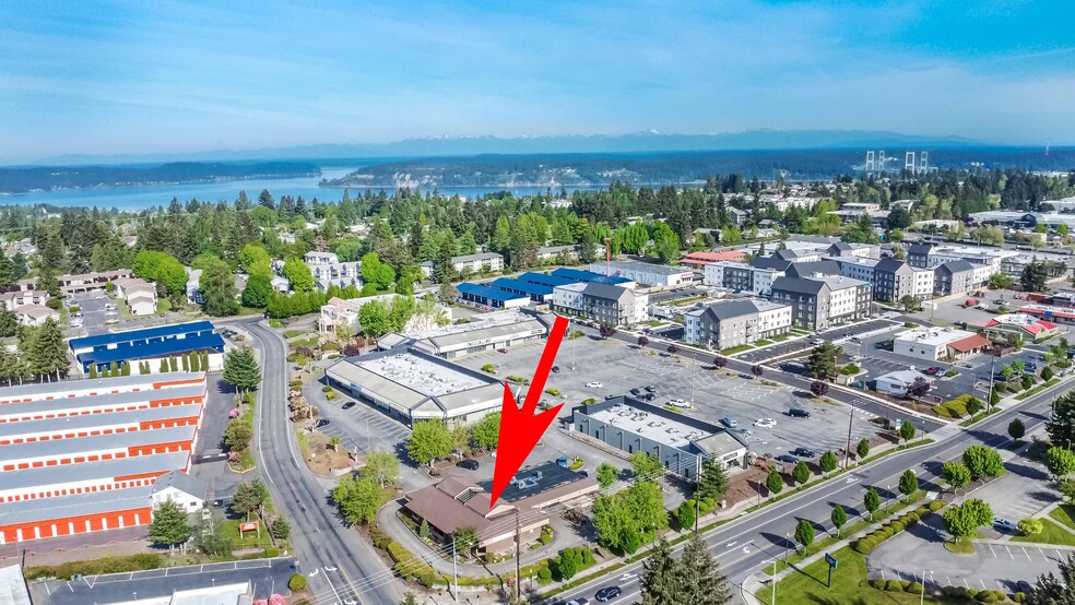 2424 Mildred St W, University Place, WA en venta - Foto del edificio - Imagen 2 de 15