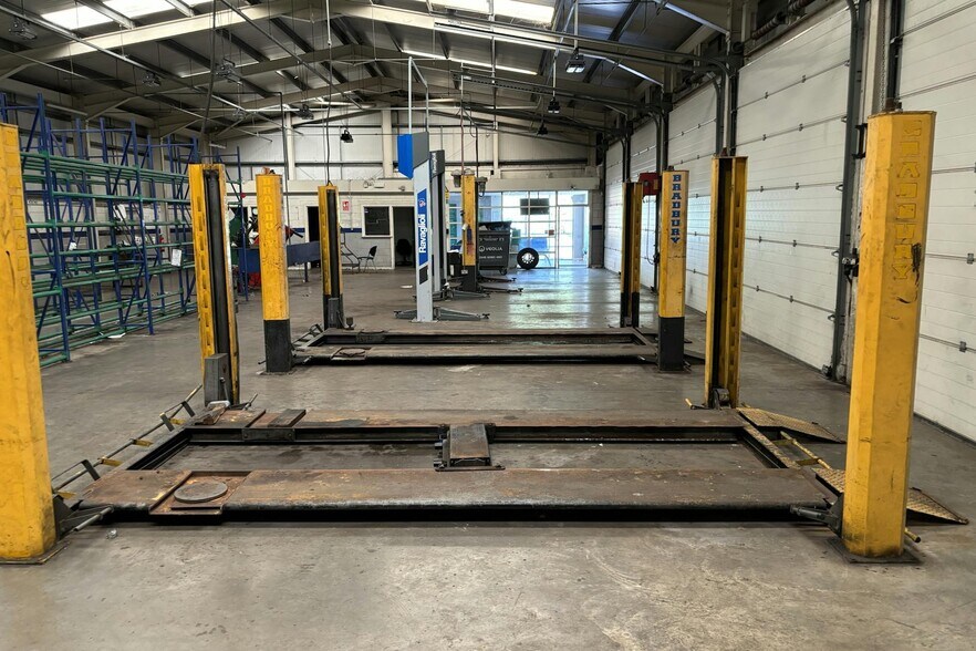 Trostre Rd, Llanelli en venta - Foto del interior - Imagen 2 de 3