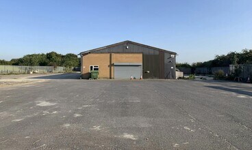 Unit 21, Enstone Business Park, Chipping Norton,, Enstone en alquiler Foto del edificio- Imagen 2 de 3