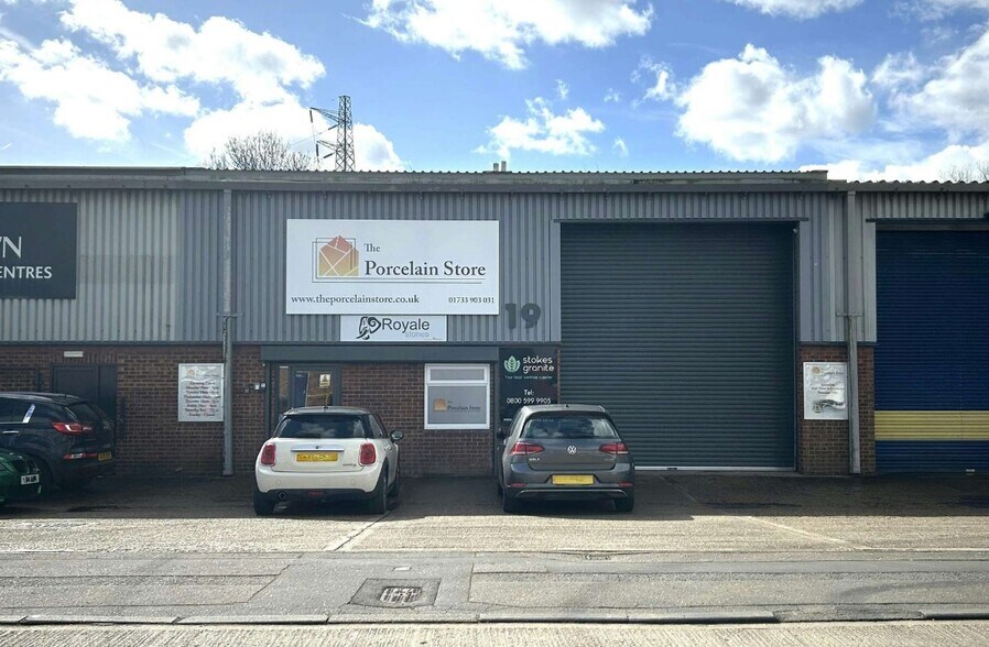 16-21 Harvester Way, Peterborough en alquiler - Foto principal - Imagen 1 de 1