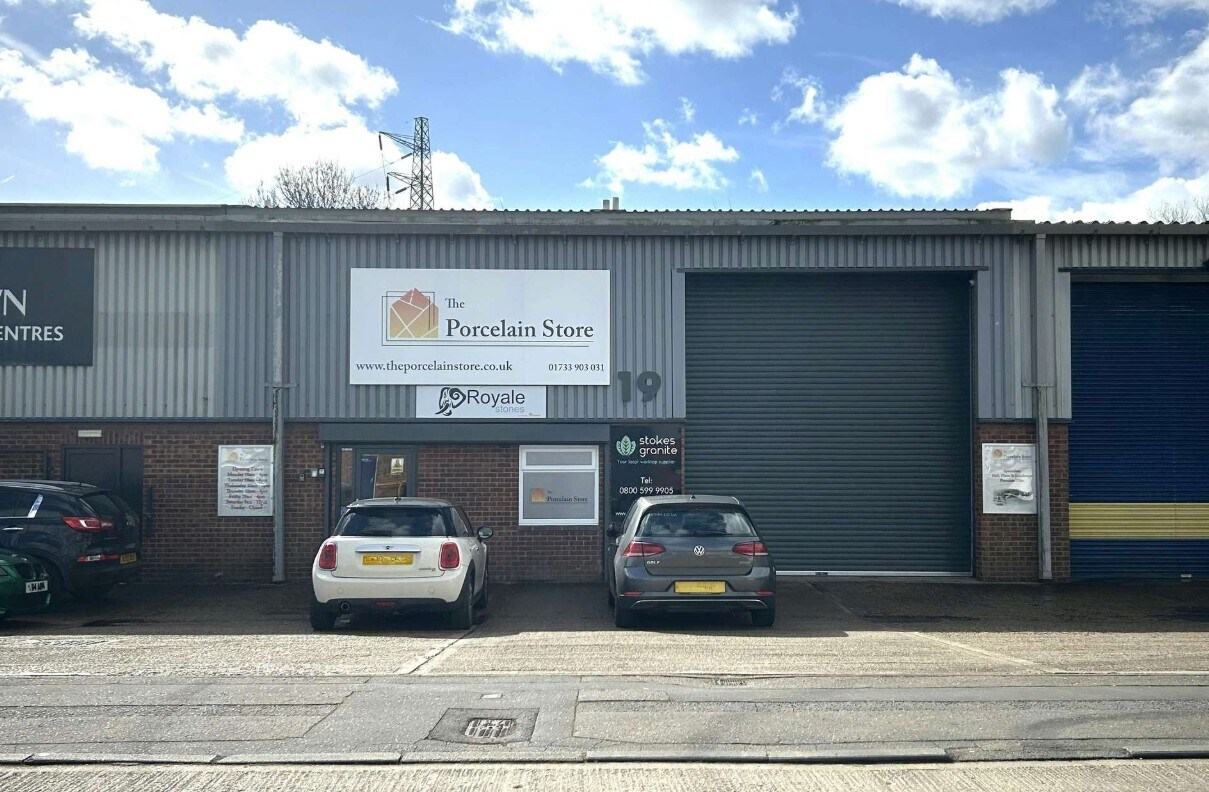 16-21 Harvester Way, Peterborough en alquiler Foto principal- Imagen 1 de 2