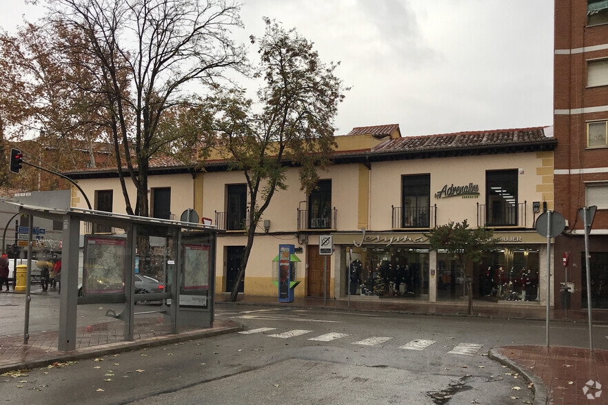 Calle De Los Mártires Puerta, 1, Alcalá De Henares, Madrid en alquiler - Foto del edificio - Imagen 1 de 2