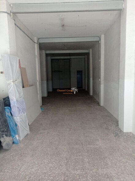 Local en Orihuela, Alicante en venta - Foto del edificio - Imagen 2 de 6