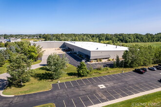 2530 Kamar Dr, Holland, MI en alquiler Foto del edificio- Imagen 2 de 7