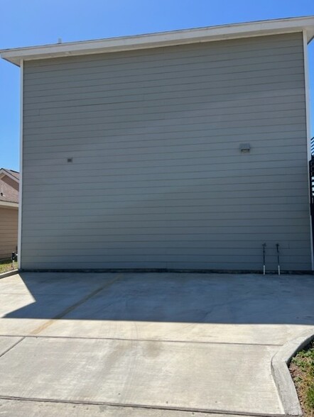 1514 Quitaca Dr, Edinburg, TX en venta - Foto del edificio - Imagen 3 de 10