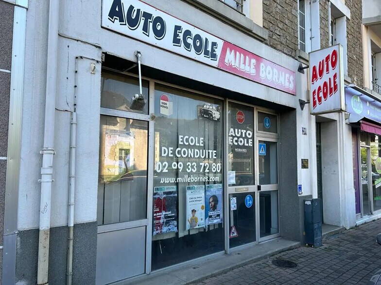 Local en Rennes en venta - Foto del edificio - Imagen 1 de 7