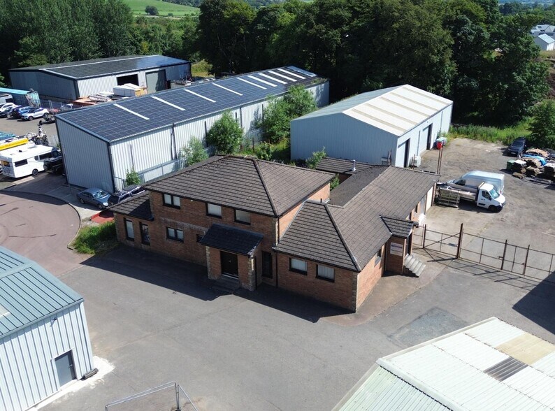 50 Hamilton Rd, Strathaven en venta - Foto principal - Imagen 1 de 3