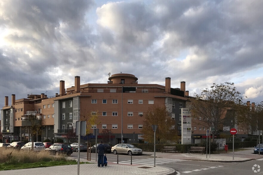 Edificio residencial en Rivas-Vaciamadrid, Madrid en venta - Foto principal - Imagen 1 de 3