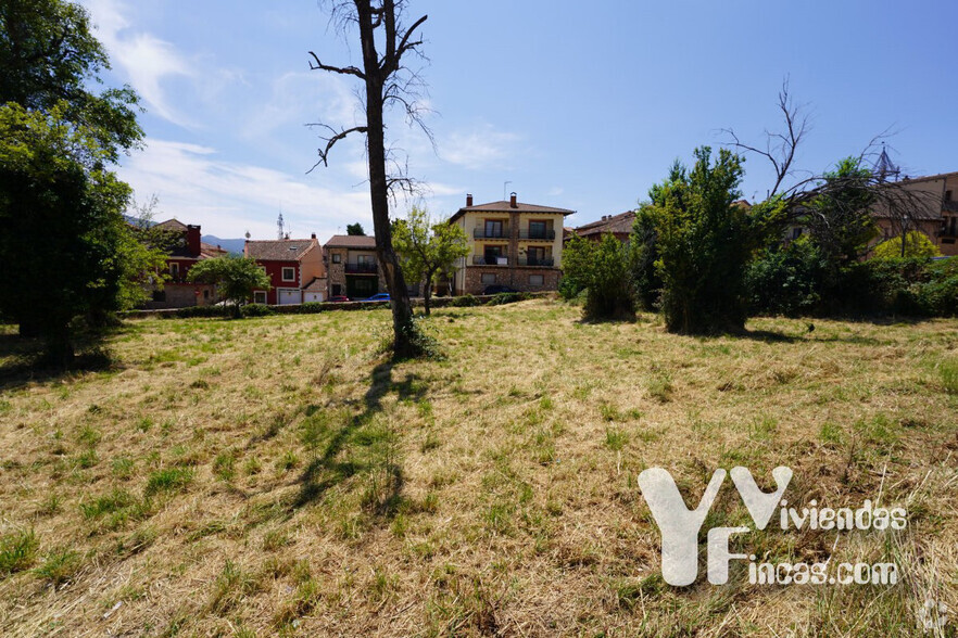 Calle Bajada Escorial, 1, Riaza, Segovia en venta - Foto del edificio - Imagen 3 de 16