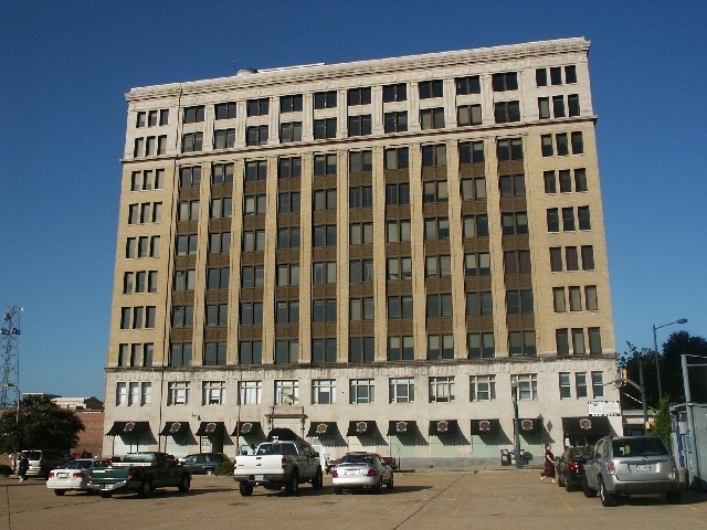 610 Marshall St, Shreveport, LA en alquiler - Foto del edificio - Imagen 2 de 11