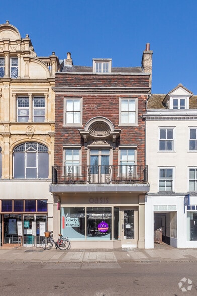5 Market Hl, Cambridge en venta - Foto del edificio - Imagen 2 de 5