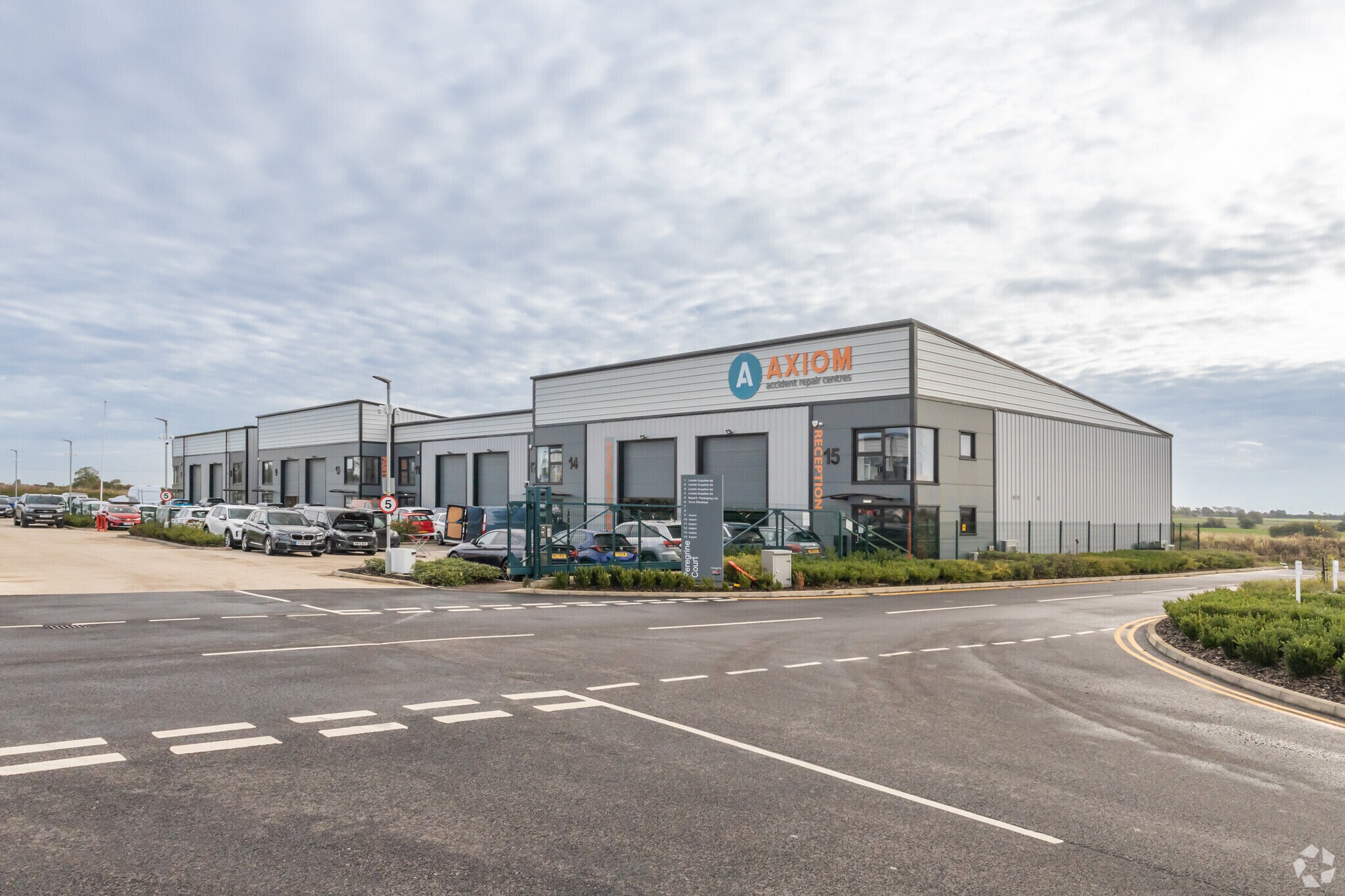 Falcon Way, Yaxley en alquiler Foto del edificio- Imagen 1 de 5
