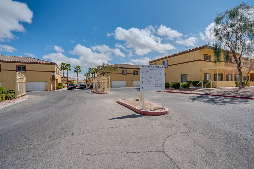 4915 E Russell Rd, Las Vegas, NV en venta - Foto del edificio - Imagen 2 de 39