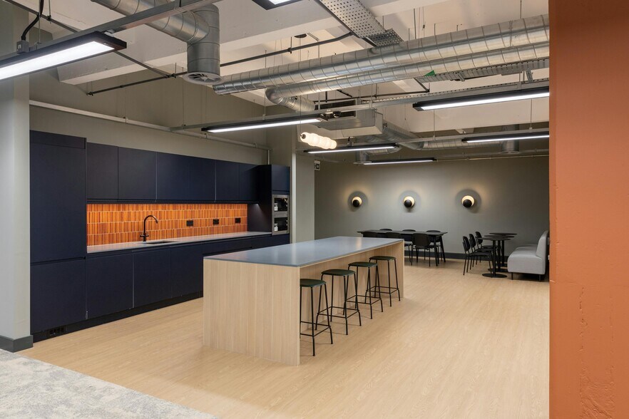 Colgate Ln, Salford en alquiler - Foto del edificio - Imagen 3 de 55