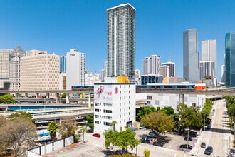 111 SW 3rd St, Miami, FL - AÉREA vista de mapa - Image1