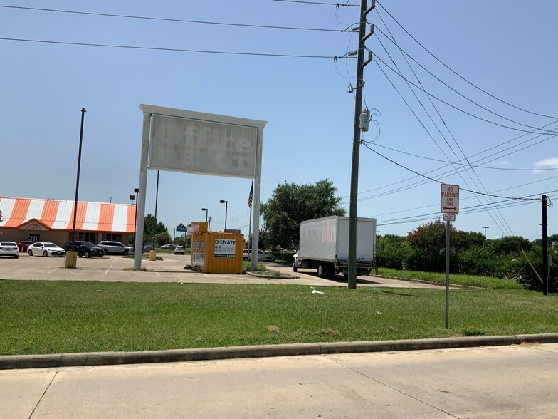 5400 Fm 1640 Rd, Richmond, TX en alquiler - Foto del edificio - Imagen 3 de 27