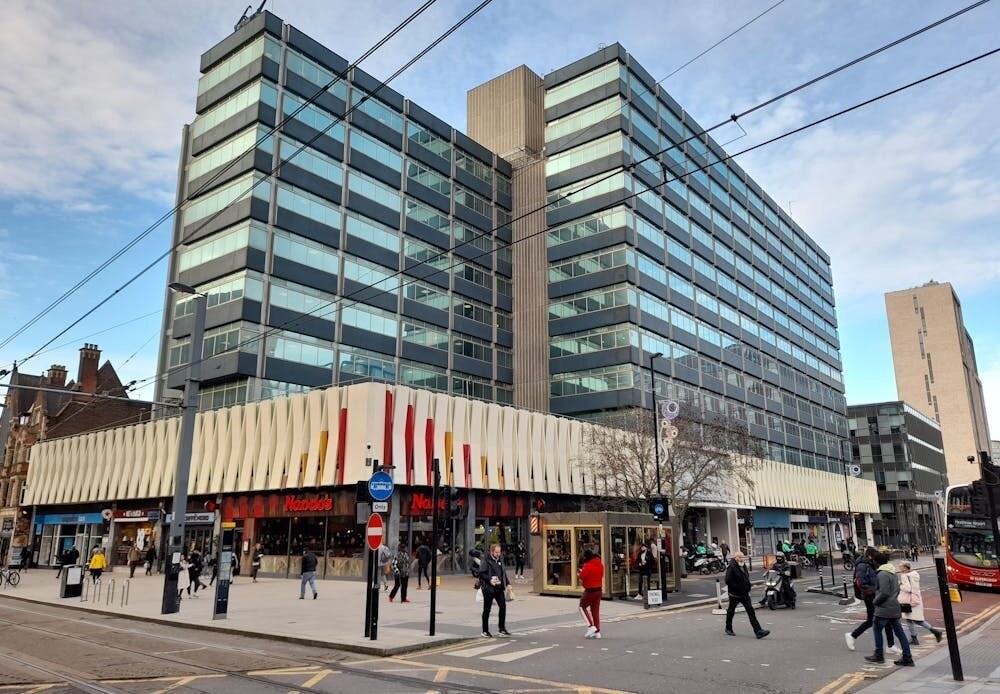 Dingwall Rd, Croydon en alquiler Foto del edificio- Imagen 1 de 9