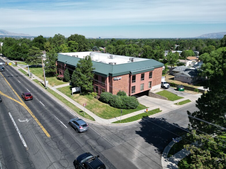 1787 Fort Union Blvd, Salt Lake City, UT en alquiler - Foto del edificio - Imagen 3 de 13