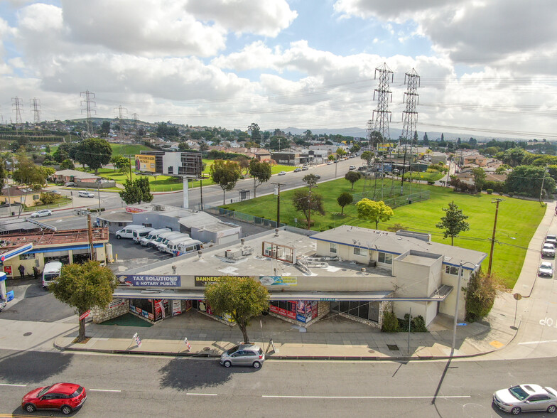 490-498 N Garfield Ave, Montebello, CA en venta - Foto del edificio - Imagen 1 de 8