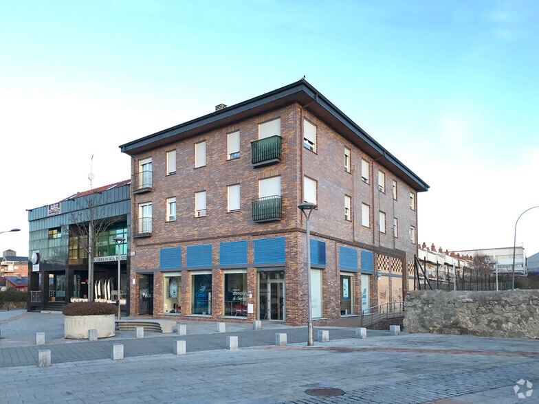 Calle Batalla de Bailén, 8, Collado Villalba, Madrid en venta - Foto del edificio - Imagen 1 de 2