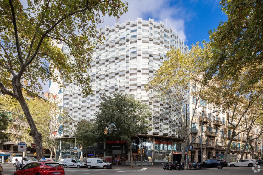 Oficina en Barcelona, Barcelona en alquiler - Foto del edificio - Imagen 3 de 4