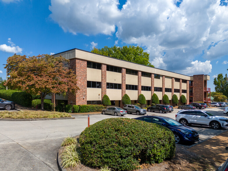 9000 Executive Park Dr, Knoxville, TN en alquiler - Foto del edificio - Imagen 2 de 14