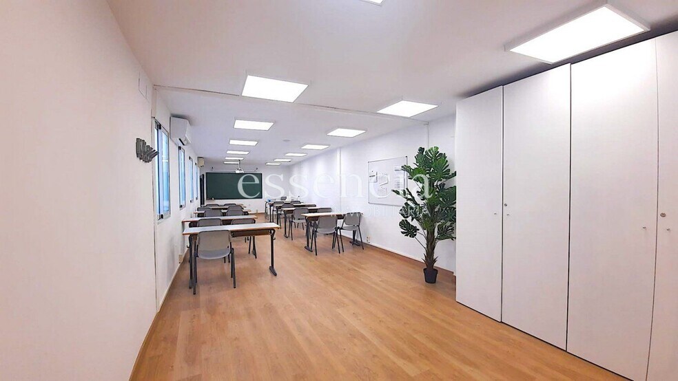 Carrer Salelles, 2, Gandia, Valencia en venta - Foto del edificio - Imagen 3 de 19