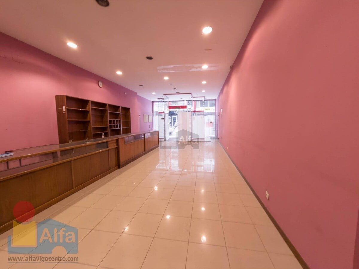 Vigo, PON 36203 - Unidad 01 - - Foto del interior - Image 1 of 10