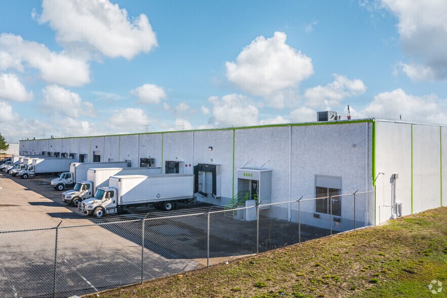 4430-4444 Delp St, Memphis, TN en alquiler - Foto del edificio - Imagen 2 de 8