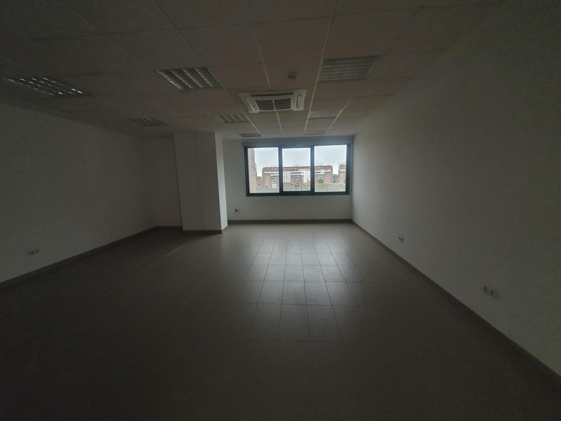 Oficina en SEVILLA, Sevilla en venta Foto del interior- Imagen 1 de 13