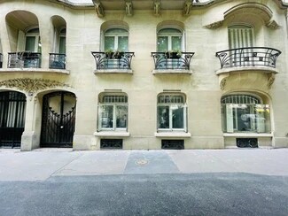 Más detalles de 19 Boulevard Delessert, Paris - Oficina en venta