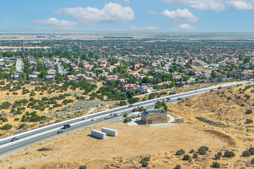 2660 Pearblossom Hwy, Palmdale, CA en venta - Foto del edificio - Imagen 2 de 43