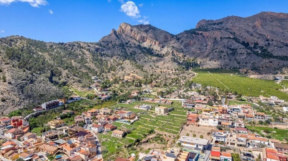Local en Orihuela en venta - Foto del edificio - Imagen 3 de 22