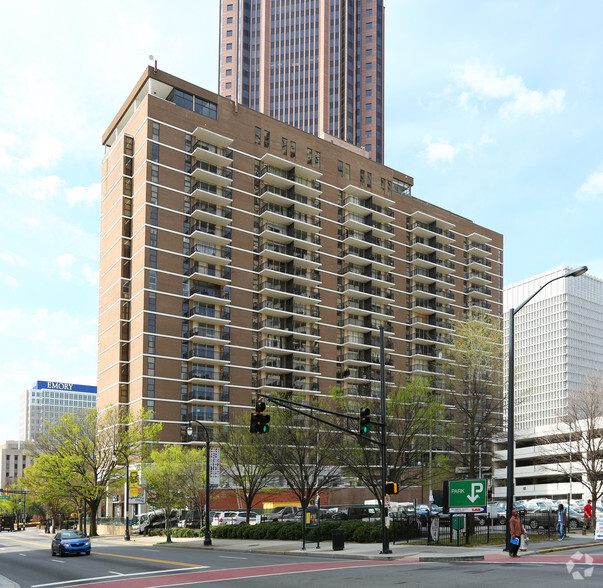 620 Peachtree St NE, Atlanta, GA en alquiler - Foto del edificio - Imagen 2 de 6