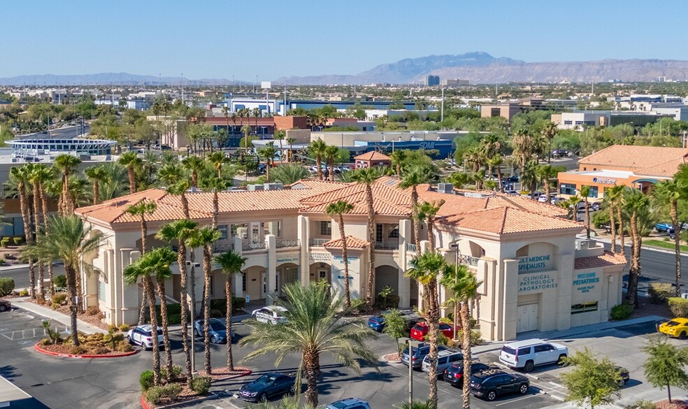 7180 Cascade Valley Ct, Las Vegas, NV en alquiler - Foto del edificio - Imagen 1 de 2