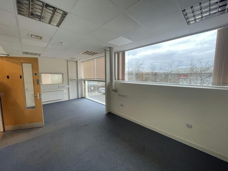 8A-8F Fratton Way, Southsea en alquiler - Foto del interior - Imagen 3 de 15