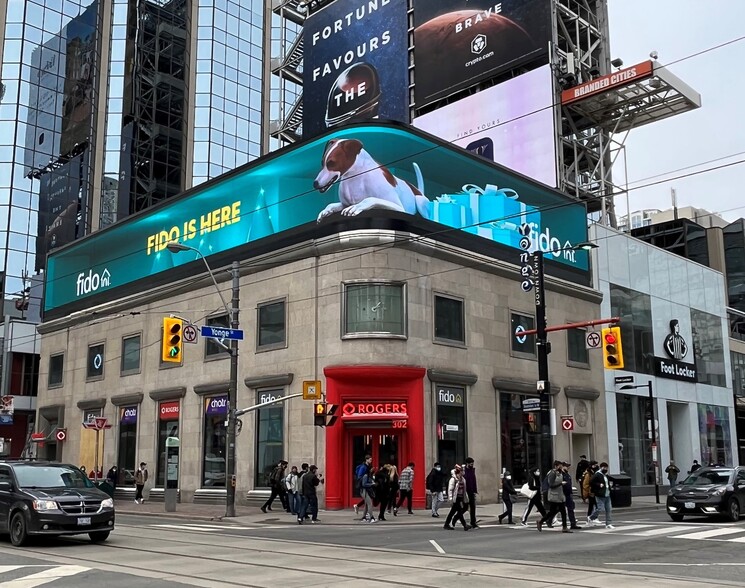 302 Yonge St, Toronto, ON en alquiler - Foto del edificio - Imagen 1 de 3