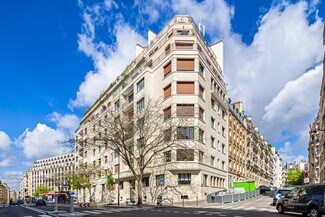 Más detalles de 16 Avenue Paul Doumer, Paris - Edificio residencial​ en venta