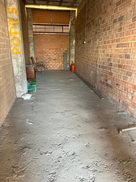 Local en Córdoba en venta - Foto del edificio - Imagen 1 de 6