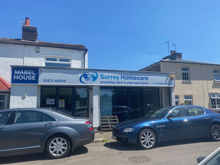 Weston Green, Thames Ditton en venta - Foto principal - Imagen 1 de 23