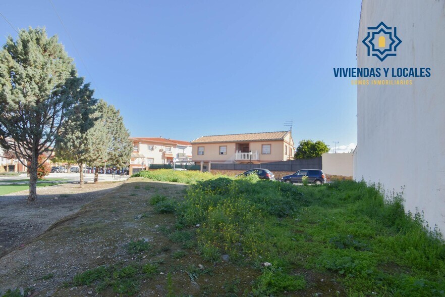 Terreno en Cúllar Vega, Granada en venta - Foto del edificio - Imagen 2 de 29
