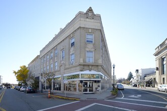 66 E Ridgewood Ave, Ridgewood, NJ en alquiler Foto del edificio- Imagen 1 de 26