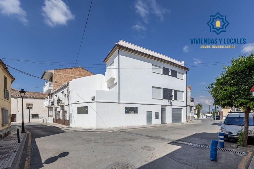 Local en Churriana de la Vega, Granada en venta - Foto del edificio - Imagen 1 de 34