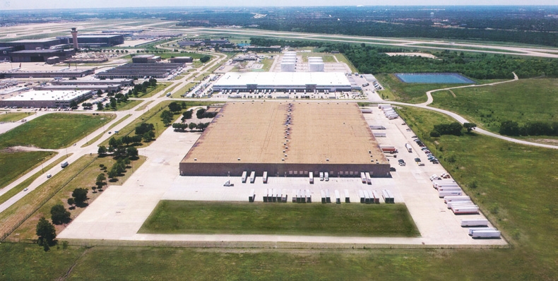 1717 W Airfield Dr, Dfw Airport, TX en alquiler - Foto del edificio - Imagen 2 de 6