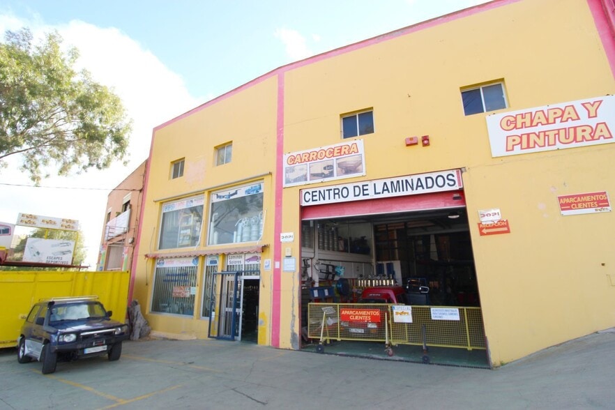 Nave en Telde en venta - Foto del edificio - Imagen 2 de 46