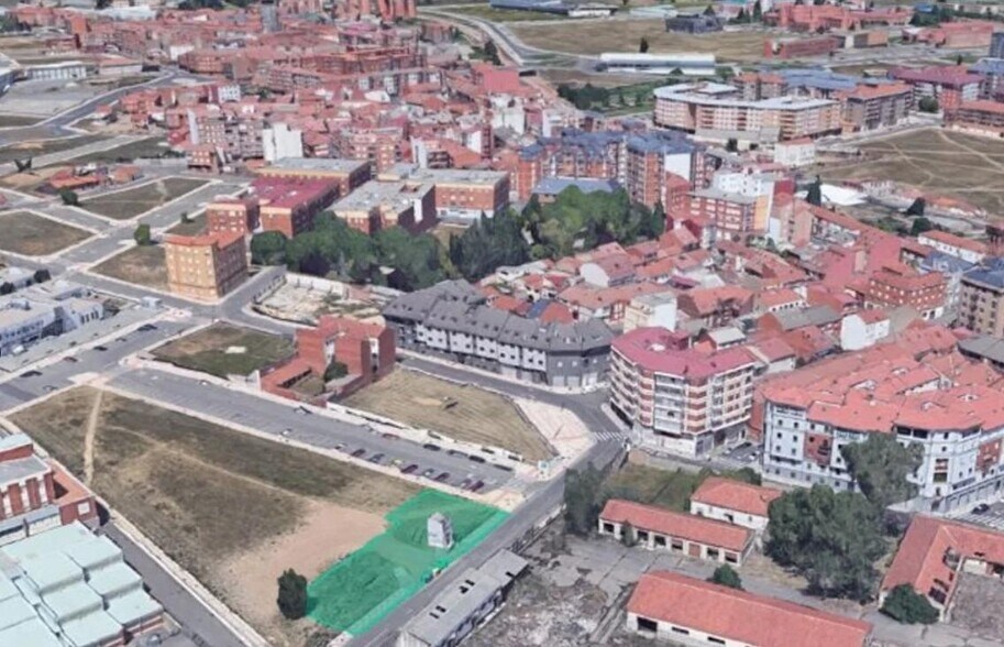 Terreno en León en venta - Vista aérea - Imagen 1 de 2