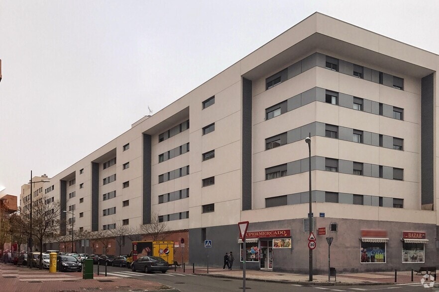 Calle Hércules, 11-29, Móstoles, Madrid en alquiler - Foto del edificio - Imagen 2 de 4